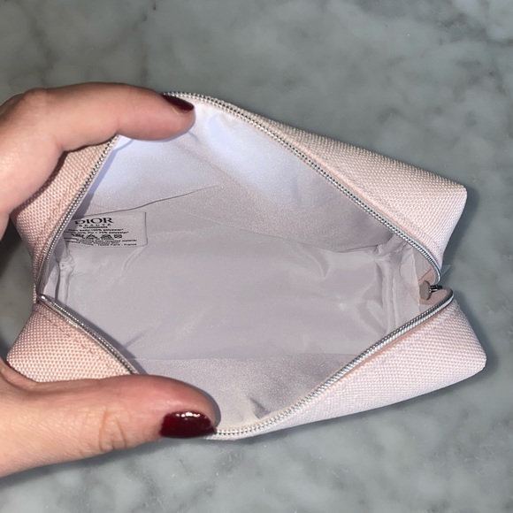 ✨SOLD✨ NIB Authentic Dior cosmetics bag/pouch - Picture 9 of 12